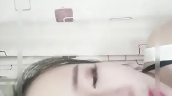 【儿媳乱伦】儿媳妇勾引老公公被无套爆操