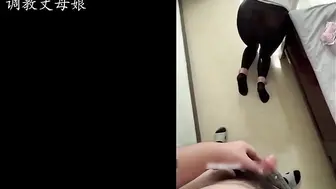 乱伦内射丈母娘，跟丈母娘要SM，强制爆菊，把丈母娘气走回老家了